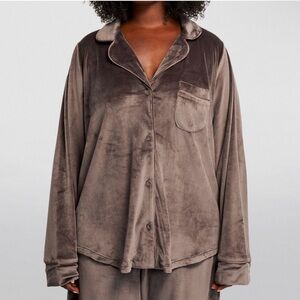 SKIMS velour brown button down sold out on skims size XXS